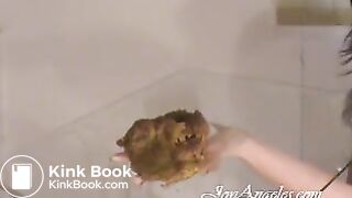 Milf pooping on the bathroom floor