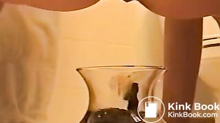 Sexy pooping - video 160