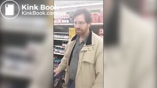 Girls Pooping - video 9