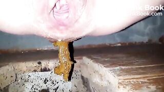 selfie of shitting in public toilet