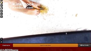 MESSY LATINA SHITTING ON DILDO AND SMEARING