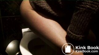 Dirty girl shits on public toilet seat