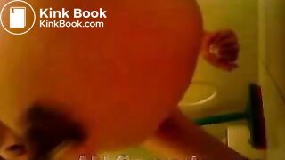 woman pooping on the floor - video 2