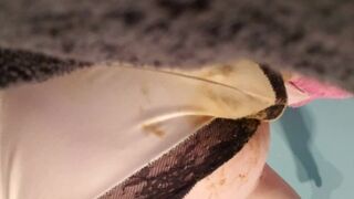 Farting in Very Messy Panties