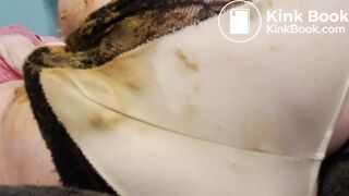 Farting in Very Messy Panties