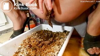 Cool Shit in Toilet of Cats