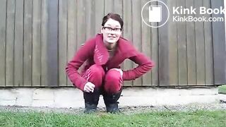 Ferkeline poop outside 3