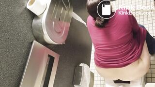 voyeur girls pooping