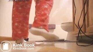 pooping on the floor - video 6