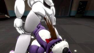 Magle poop on bonnie