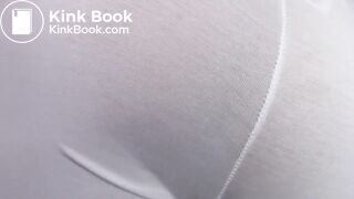 Fart And Shart In Leggings