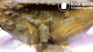 sexy Russian shitting - video 2