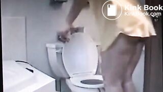 Poop clogs toilet