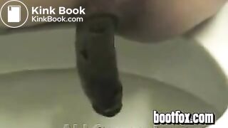 nice girl pooping - video 4