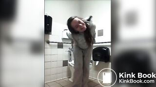 nice poo - video 4
