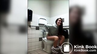 nice poo - video 4