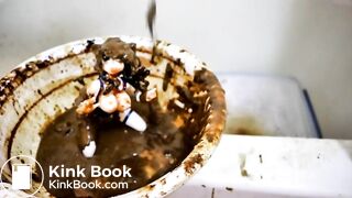 Figure Scat: Shit happens