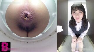 Japanese Voyeur Poop Office girls facing camera - 1