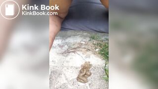 Ebony mature outdoor scat