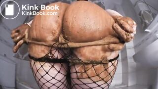 gorgeous Russian shitting - video 8