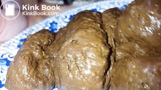 sexy Russian girl pooping and peeing