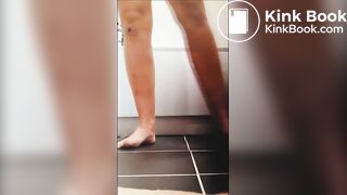 pooping - video 218