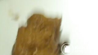 Sexy Girl pooping - video 21
