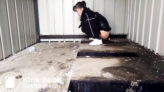 chinese women public shitting 2