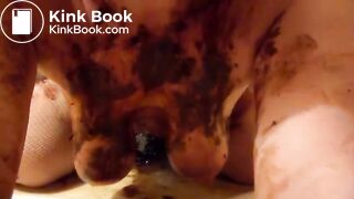 cute girl Scat Sex - video 3