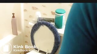 Talk dirty while pooping