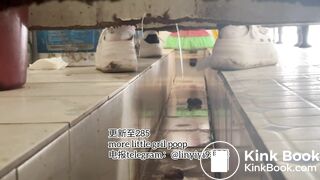 High-quality girls pooping in the toilet 5