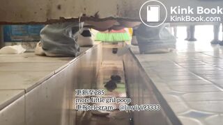 High-quality girls pooping in the toilet 5