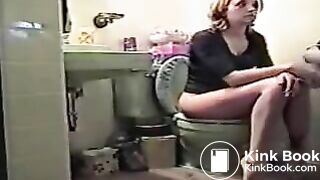 Sexy young girl on potty shitting