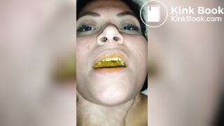 Amateur Shit Eating Woman 10