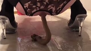 Chinese lady pisses and shits onto ground