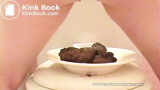 Another Big turd from a sexy milf's ass