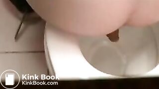 Sexy pooping - video 168