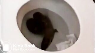 Sexy pooping - video 161