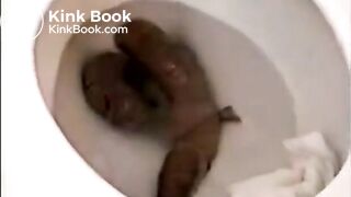 Sexy pooping - video 161