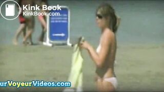 Female beach pooping