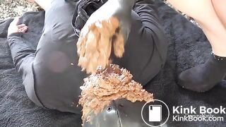 big scat meal, eating scat