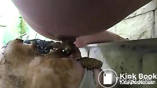 Scat slave - video 59