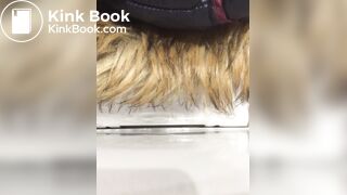 Loud poop on restaurant spycam