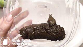 Hot chick shitting - video 2