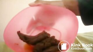 ebony shitting - video 3