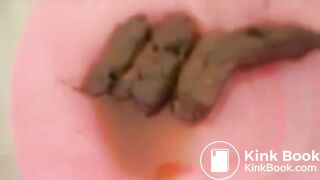 ebony shitting - video 3