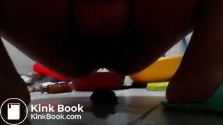 Korean girl shitting