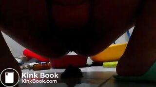 Korean girl shitting