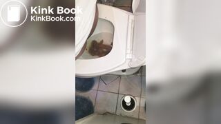 Ebony poop - video 19