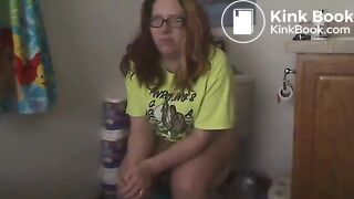 Chubby girl is a bad wiper